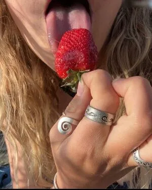 Lucygetsviral OnlyFans Leaked Free Thumbnail Picture - #RZGDckYCaZ