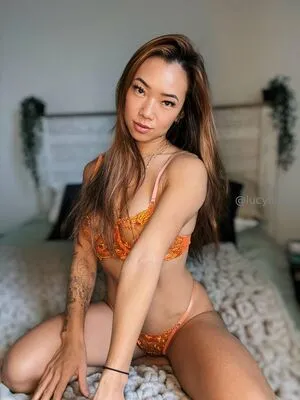 Lucylee18 OnlyFans Leaked Free Thumbnail Picture - #8syV3R7K35