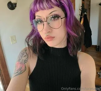 Lucyluciid OnlyFans Leaked Free Thumbnail Picture - #5ANGxE9Y2l