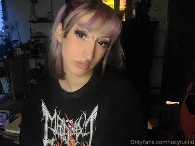 Lucyluciid OnlyFans Leaked Free Thumbnail Picture - #Aim5QRpA3r