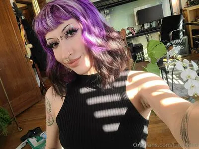 Lucyluciid OnlyFans Leaked Free Thumbnail Picture - #ccrHSHPLoB
