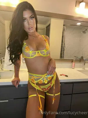 Lucymomma OnlyFans Leaked Free Thumbnail Picture - #M3DjTD5q4q