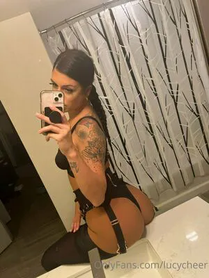 Lucymomma OnlyFans Leaked Free Thumbnail Picture - #xMbBz2tEsk