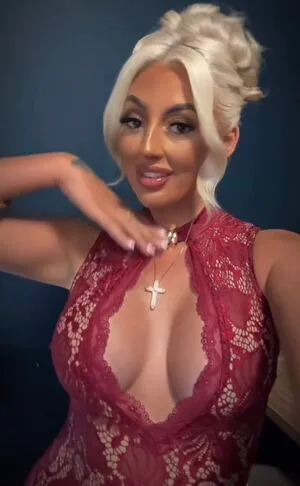 Lucyrebeccaofficial OnlyFans Leaked Free Thumbnail Picture - #4w7eYglgFh