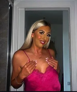 Lucyrebeccaofficial OnlyFans Leaked Free Thumbnail Picture - #C1qm0cpkMf