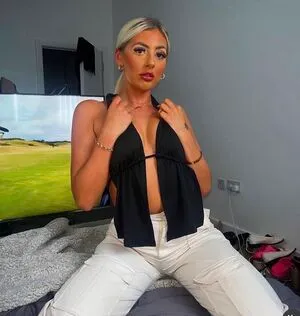 Lucyrebeccaofficial OnlyFans Leaked Free Thumbnail Picture - #u8OlAIjNx9
