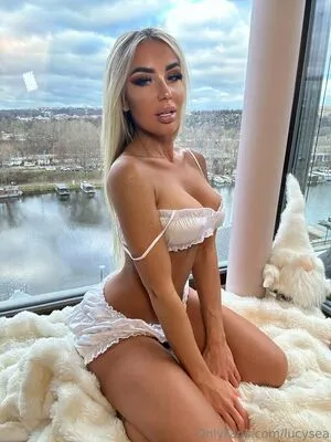 Lucysea OnlyFans Leaked Free Thumbnail Picture - #wzpgAaWtIk