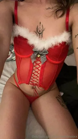Lucyvalentinexxx OnlyFans Leaked Free Thumbnail Picture - #5xNndmT4GR