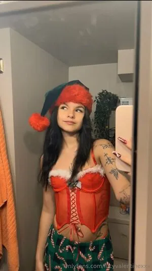 Lucyvalentinexxx OnlyFans Leaked Free Thumbnail Picture - #vpxNjB2Uw1