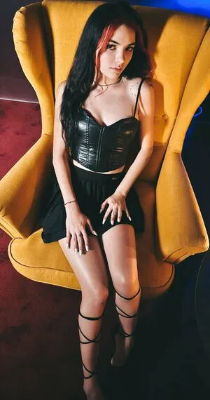Lucywilow OnlyFans Leaked Free Thumbnail Picture - #2jtmzNZ0xu