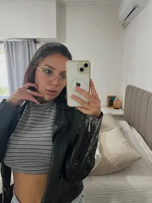 Ludmilababe OnlyFans Leaked Free Thumbnail Picture - #LRFww65laI