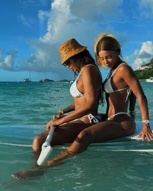 Ludmilla OnlyFans Leaked Free Thumbnail Picture - #EPoOxaheeS