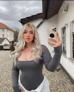 Luisa Frh OnlyFans Leaked Free Thumbnail Picture - #pHps9Zezd4