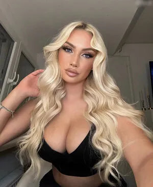 Luisa Llu Isaa OnlyFans Leaked Free Thumbnail Picture - #65gdonyVoa