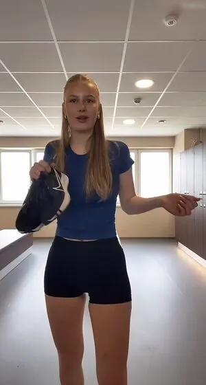 Luisa Mnck OnlyFans Leaked Free Thumbnail Picture - #bYms4mAL8F