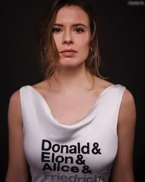 Luisa Neubauer OnlyFans Leaked Free Thumbnail Picture - #TPfHjTDpOA