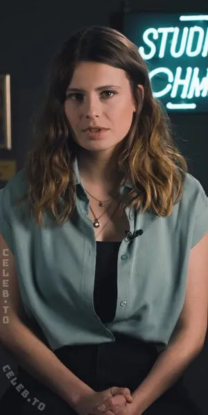 Luisa Neubauer OnlyFans Leaked Free Thumbnail Picture - #lZ5dFsIB75