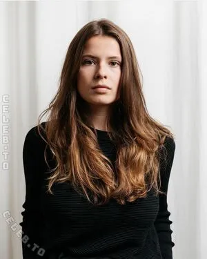 Luisa Neubauer OnlyFans Leaked Free Thumbnail Picture - #s9JQaTO3A3