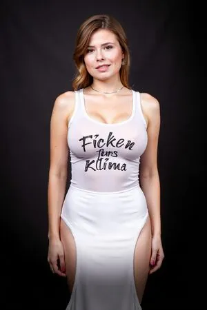 Luisa Neubauer OnlyFans Leaked Free Thumbnail Picture - #zs7GuWn9zB