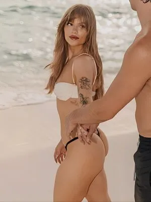 Luisa Sonza OnlyFans Leaked Free Thumbnail Picture - #2lW1OW4zdm