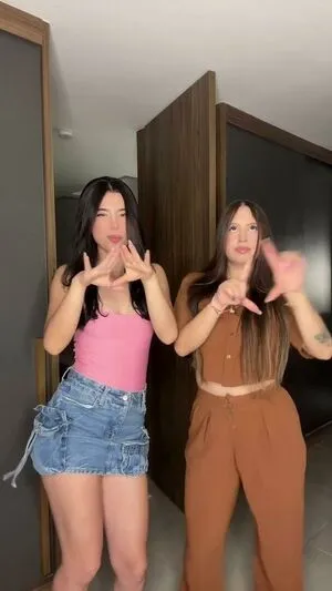 Luisa Valencia OnlyFans Leaked Free Thumbnail Picture - #OEePRenfLV