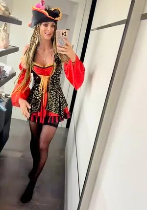 Luisa Zissman OnlyFans Leaked Free Thumbnail Picture - #1owuKlTsnt