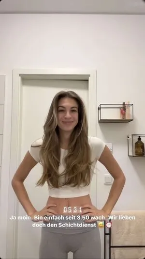 Luisasmiling OnlyFans Leaked Free Thumbnail Picture - #4Z52rwqCe1