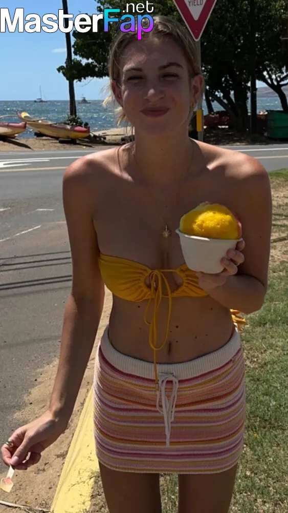 luisasmiling
