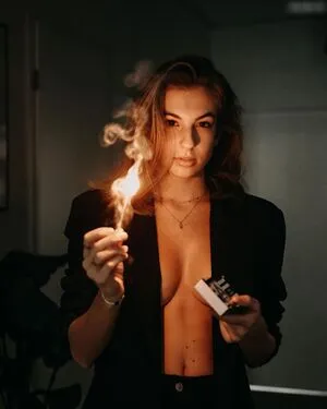 Luisasmiling OnlyFans Leaked Free Thumbnail Picture - #xzSmtanY4k