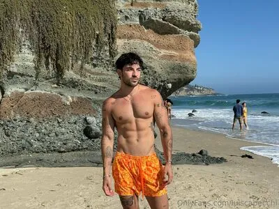 Luiscapecchi OnlyFans Leaked Free Thumbnail Picture - #Dq87TsieTV
