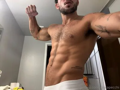 Luiscapecchi OnlyFans Leaked Free Thumbnail Picture - #MFX9uPr6Dg
