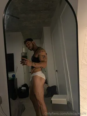 Luiscapecchi OnlyFans Leaked Free Thumbnail Picture - #ewWPygqt86