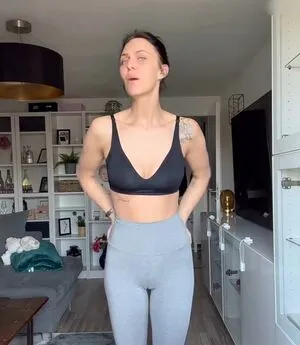 Luise Matejczyk OnlyFans Leaked Free Thumbnail Picture - #SFYQLZ09D3