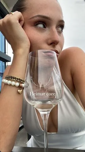 Luise Wendt OnlyFans Leaked Free Thumbnail Picture - #fWeIGKs9Ew