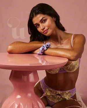 Luisinha Oliveira OnlyFans Leaked Free Thumbnail Picture - #cKKWHgU8Uk