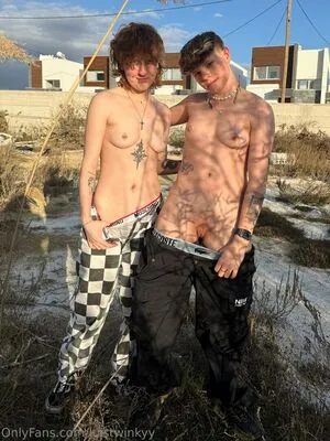 Luistwinkyy OnlyFans Leaked Free Thumbnail Picture - #doK6mwFOkI