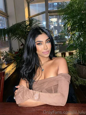 Lulu Chicago OnlyFans Leaked Free Thumbnail Picture - #yknMAkoZPF