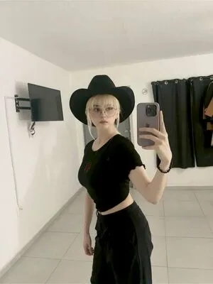 Luly1980s OnlyFans Leaked Free Thumbnail Picture - #s78hlevr5W