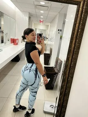 Luminouslindaa OnlyFans Leaked Free Thumbnail Picture - #ZbgzKD3cPA