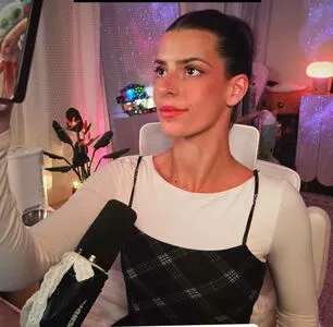 Luna Giovanni OnlyFans Leaked Free Thumbnail Picture - #MsL3TtKbU2
