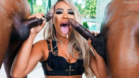 Luna Luxe OnlyFans Leaked Free Thumbnail Picture - #CBDsYjOulS