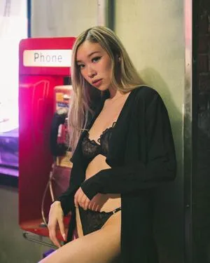 Luna Ly OnlyFans Leaked Free Thumbnail Picture - #FDimzFSev7