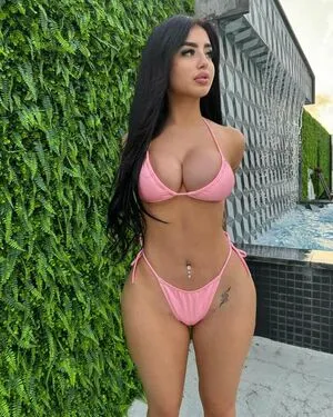 Luna Michel OnlyFans Leaked Free Thumbnail Picture - #xAJlieRSZC