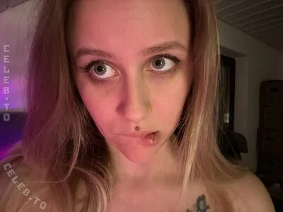 Luna Zuhause OnlyFans Leaked Free Thumbnail Picture - #RXpMRFEVg3