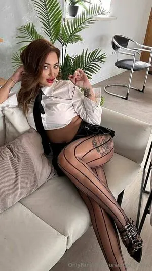 Lunaaura Home OnlyFans Leaked Free Thumbnail Picture - #CJ4GTDjCsa