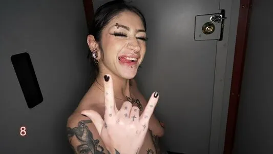 Lunababyy69 OnlyFans Leaked Free Thumbnail Picture - #JHVb5bZchJ