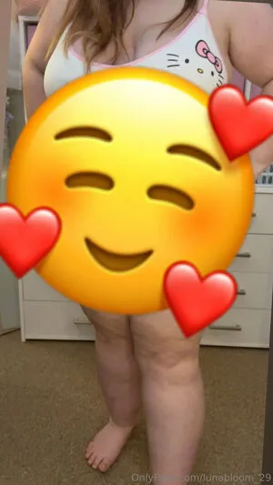 Lunabloom OnlyFans Leaked Free Thumbnail Picture - #e4vJ2Y9It1