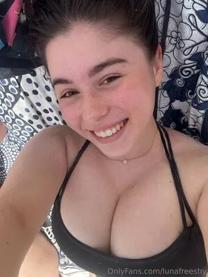 Lunafreeshy OnlyFans Leaked Free Thumbnail Picture - #6EpDRrU1p1