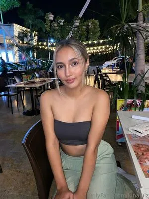 Lunaluiz OnlyFans Leaked Free Thumbnail Picture - #IFA3FOFmB4