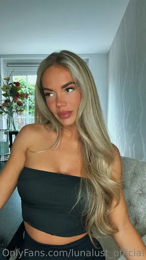 Lunalust Official OnlyFans Leaked Free Thumbnail Picture - #Qyw9ii1Y0U